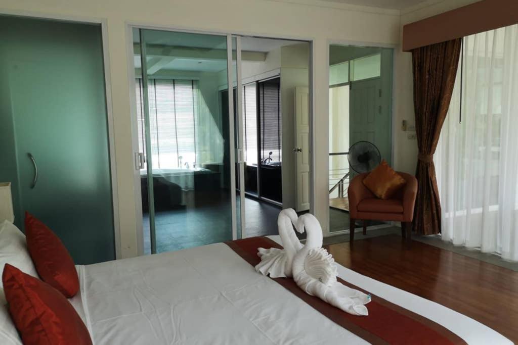 4 Bedroom Villa Kamala Beach Phuket Dış mekan fotoğraf
