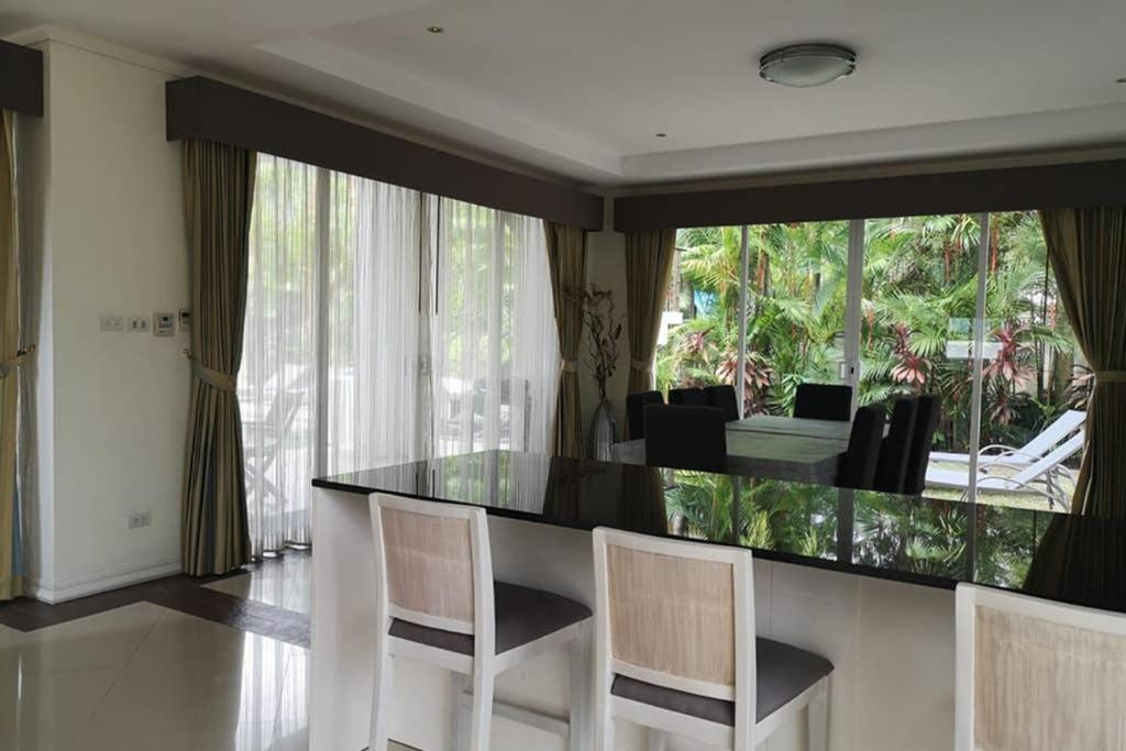 4 Bedroom Villa Kamala Beach Phuket Dış mekan fotoğraf